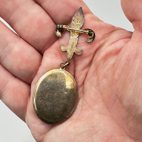 Antique Sterling Silver Yellow Guilloche Fleur De Lis Picture Locket Pin Brooch - Picture 4 of 7